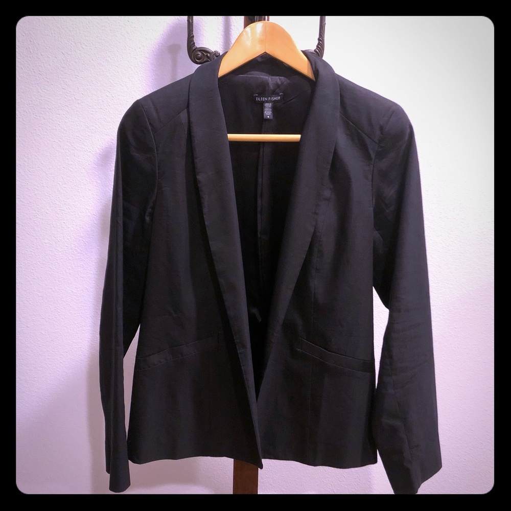 Eileen Fisher black blazer